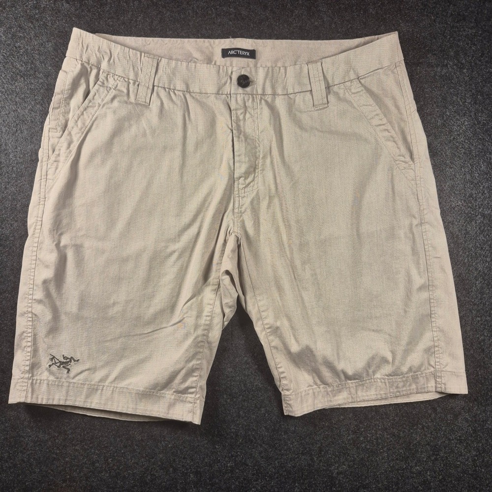 Arcteryx Mens Trim Fit Shorts Size 36 Tan Beige Cotton Nylon Stretch Hiking